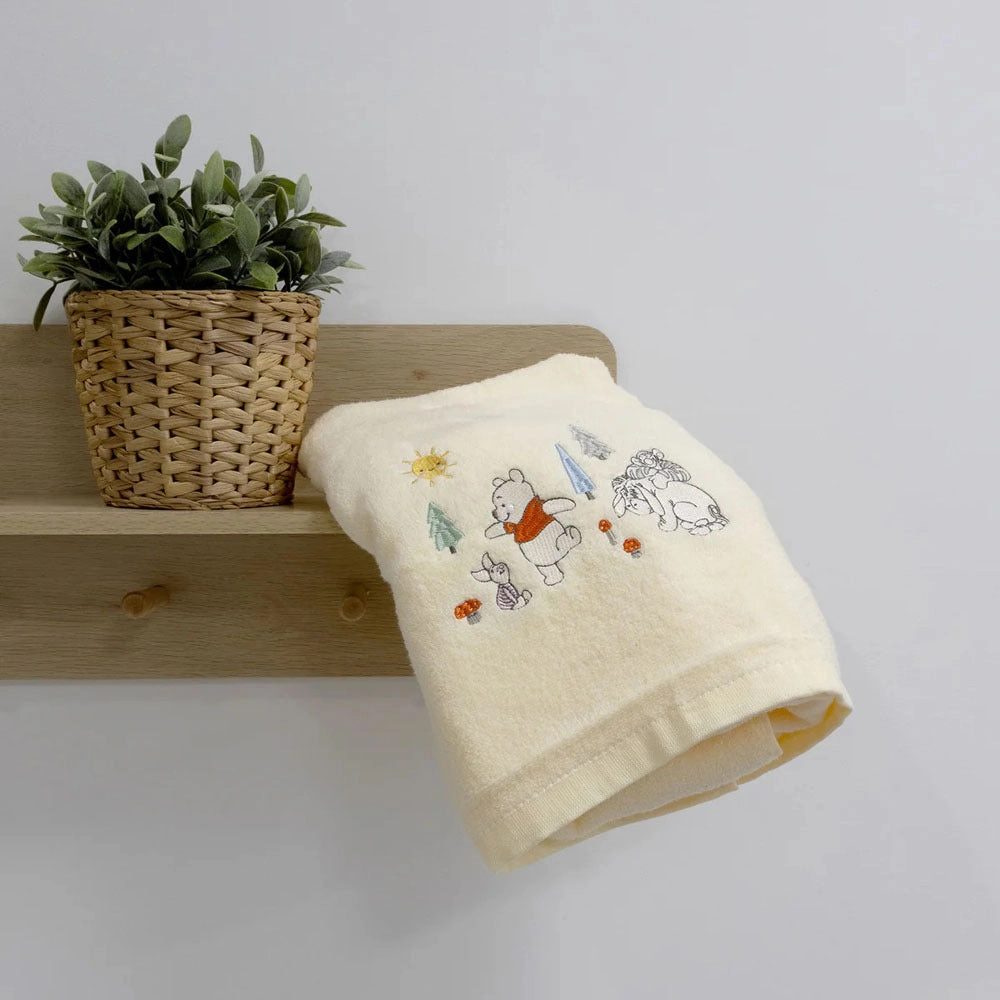 Bubba Blue Winnie The Pooh Bath Towel
