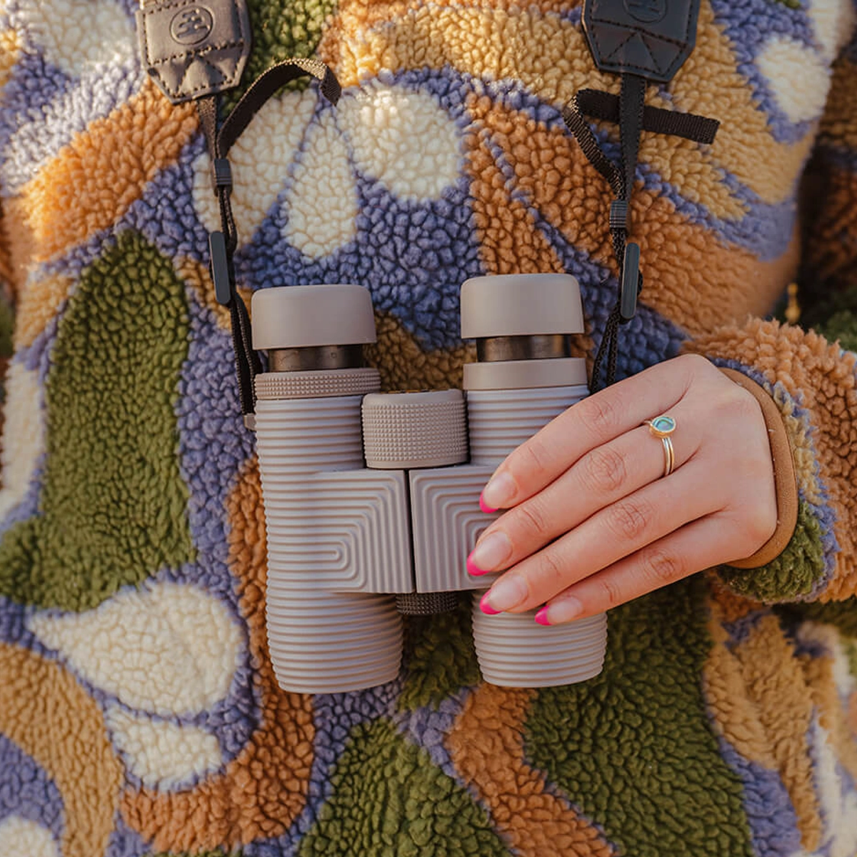 Field Issue 8x32 Binoculars