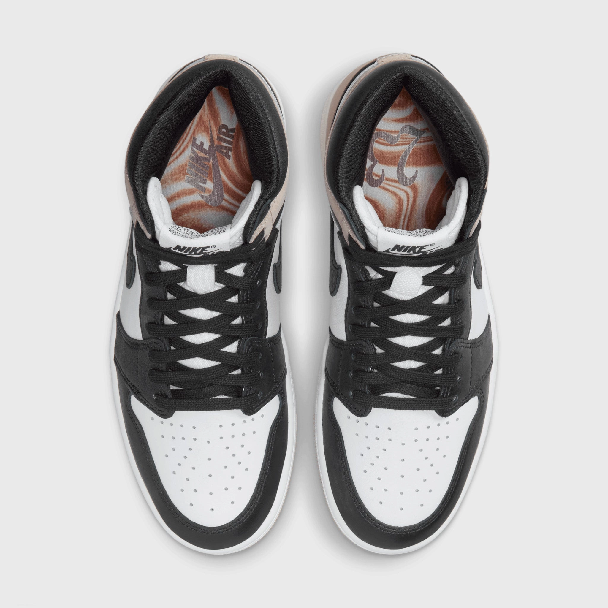 Jordan Women's 1 Retro High OG Black / Legend Brown - White