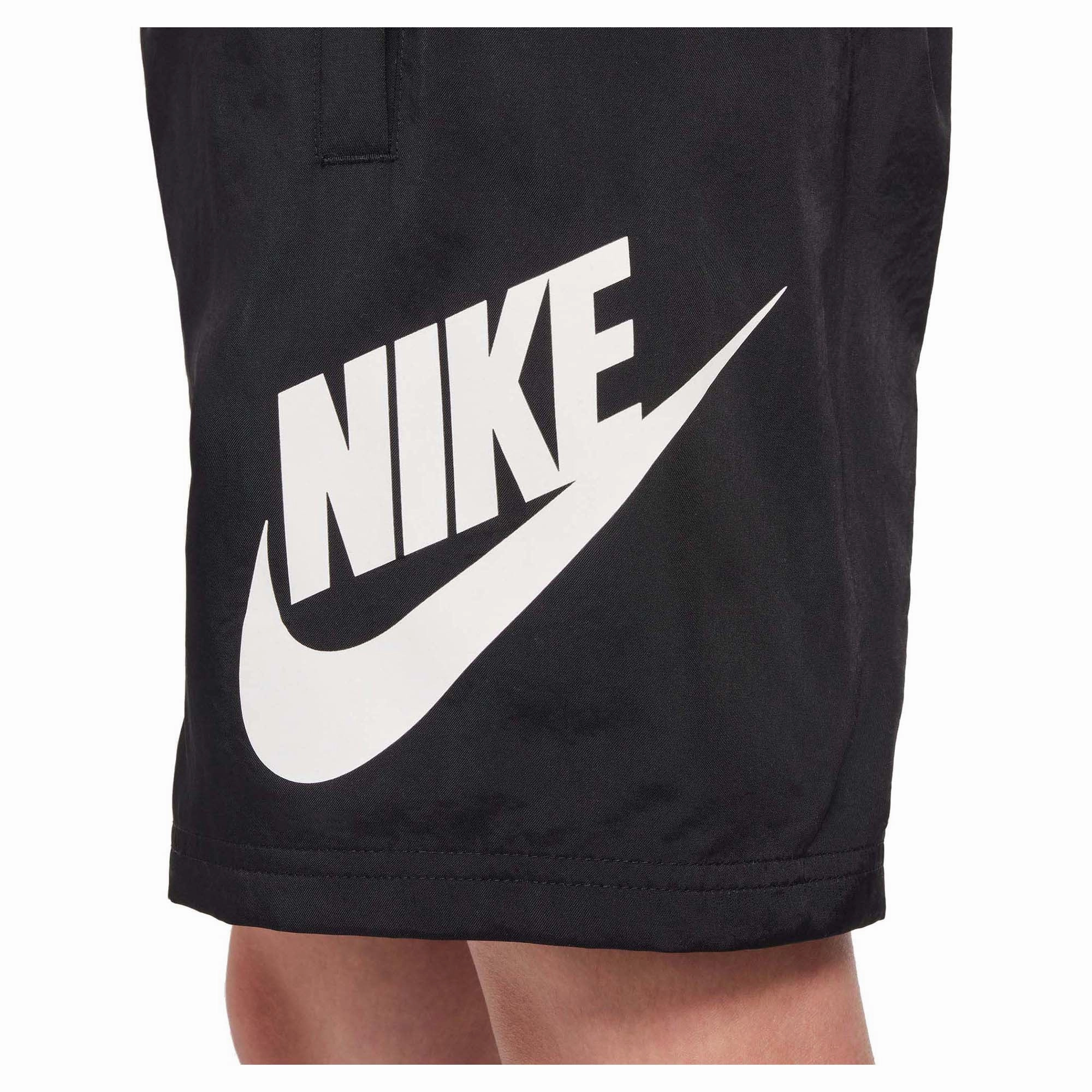 Junior's Sportswear Club 6 Inch Woven Shorts