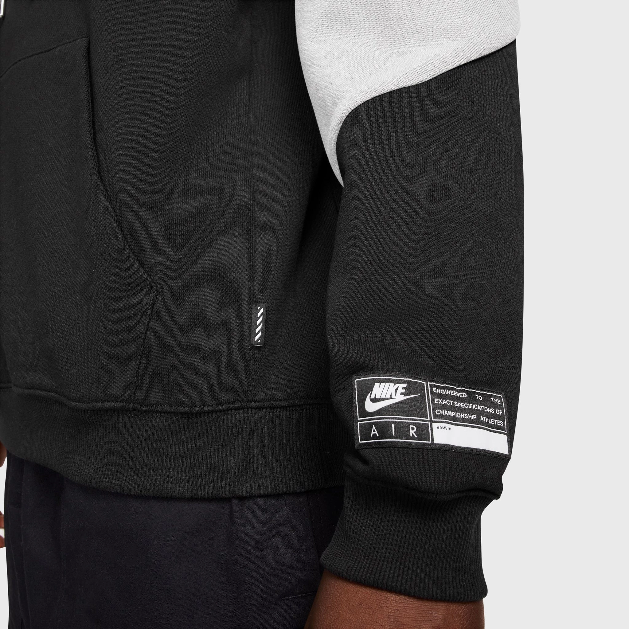 Nike Air Fleece Hoodie Black / White - White