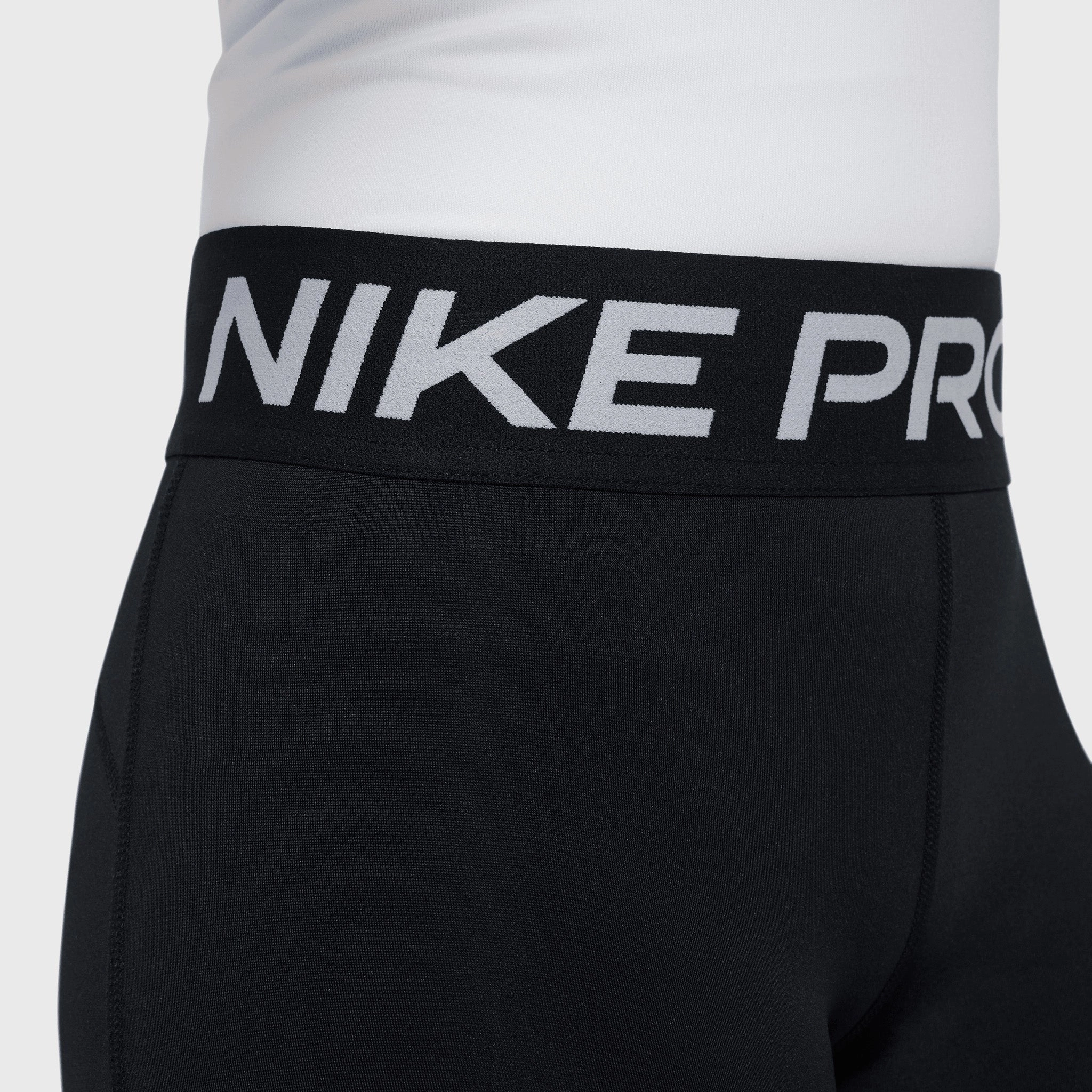 Nike Pro Junior Girls' 5 Dri-FIT Shorts / Black