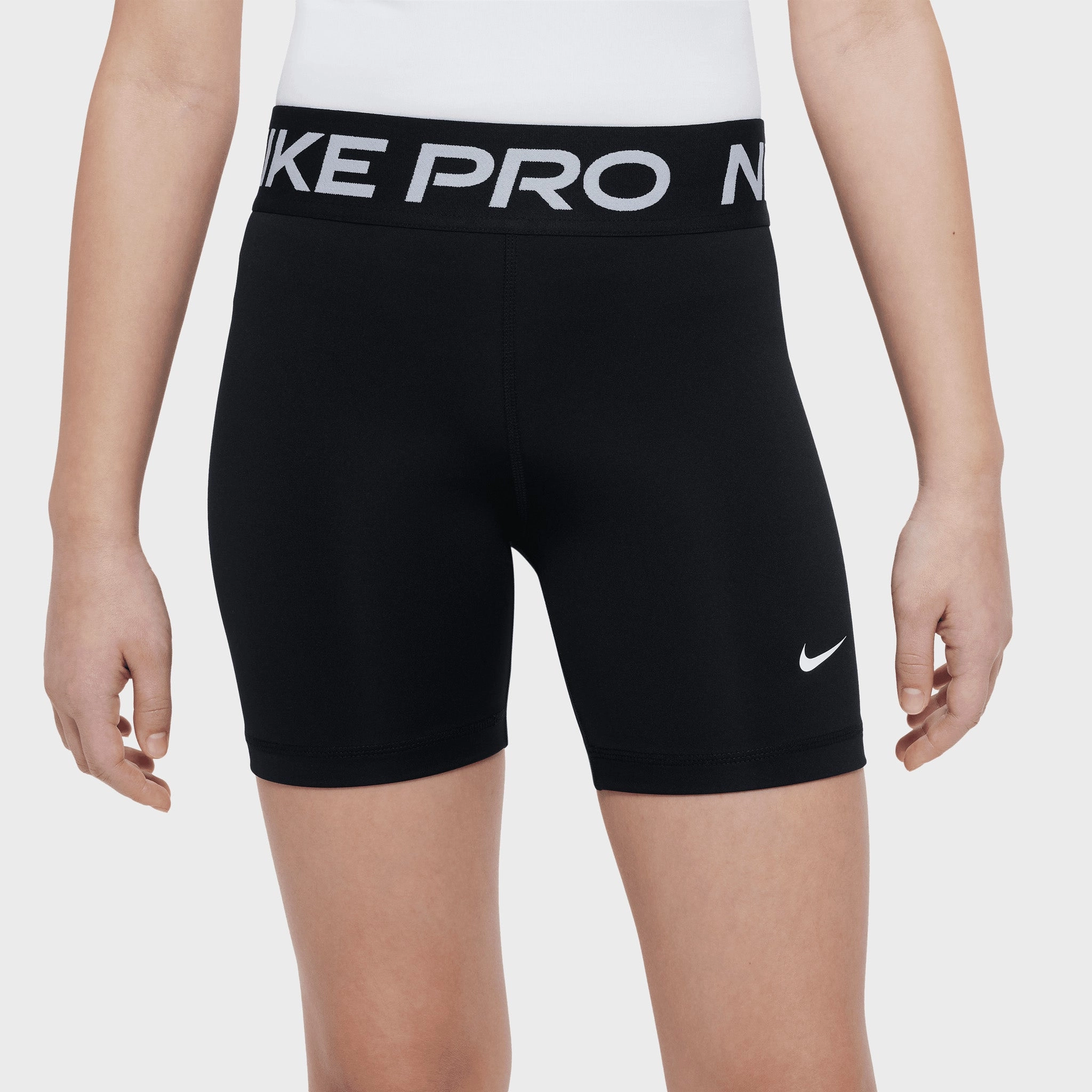 Nike Pro Junior Girls' 5 Dri-FIT Shorts / Black