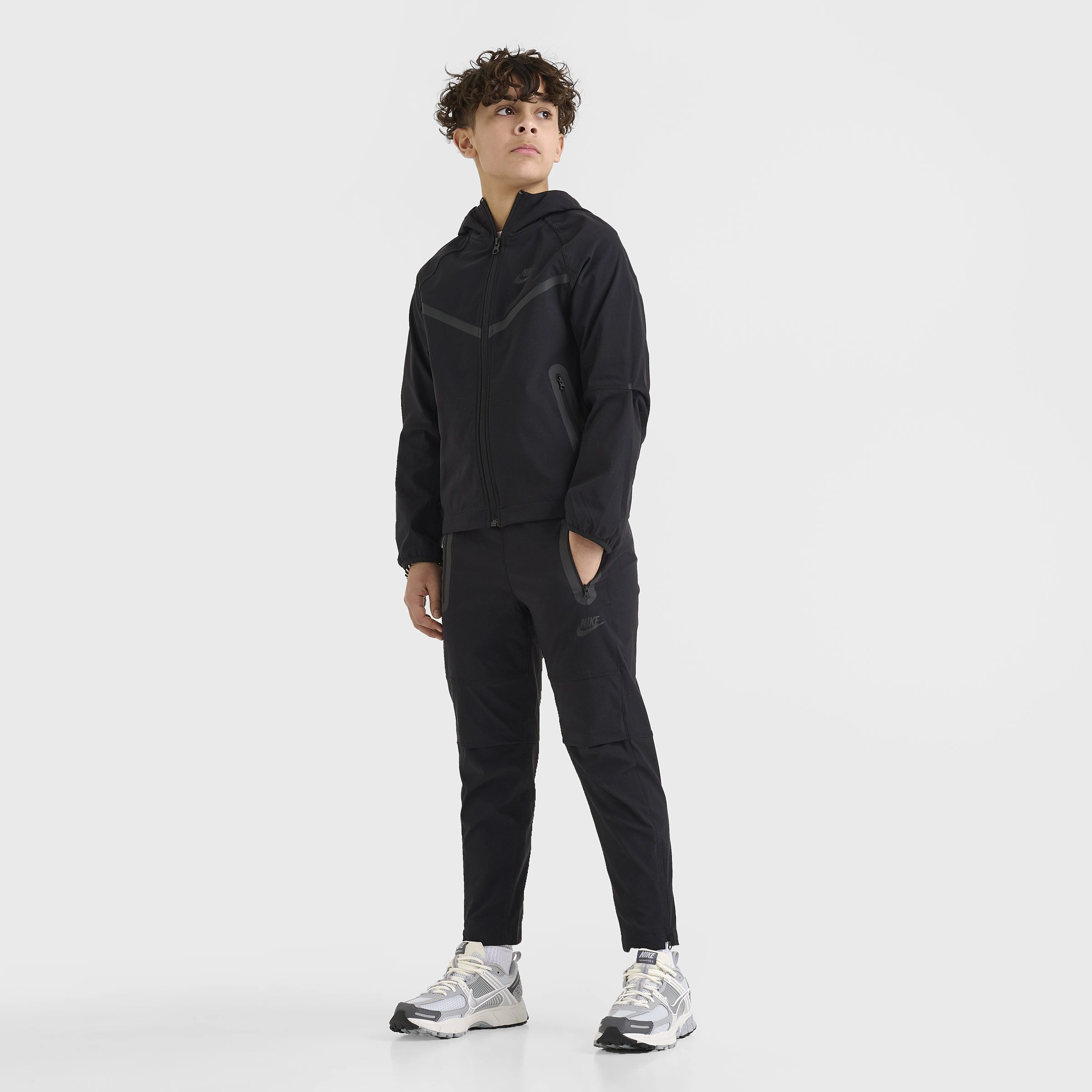 Nike Sportswear Junior Boys' Tech Woven Joggers Black / Black - Black