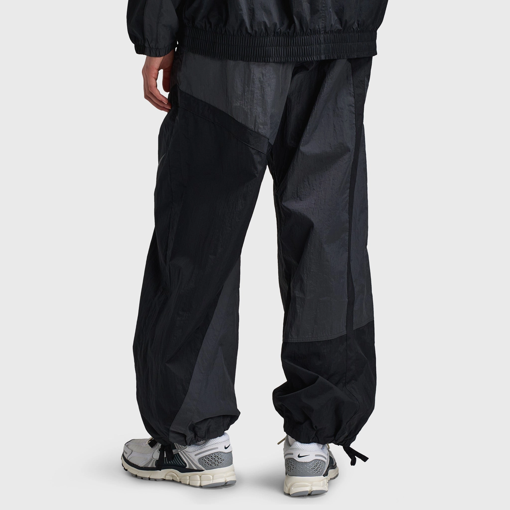 Nike Sportswear Women's Mid-Rise Loose Woven Open-Hem Pants Anthracite / Black - Black