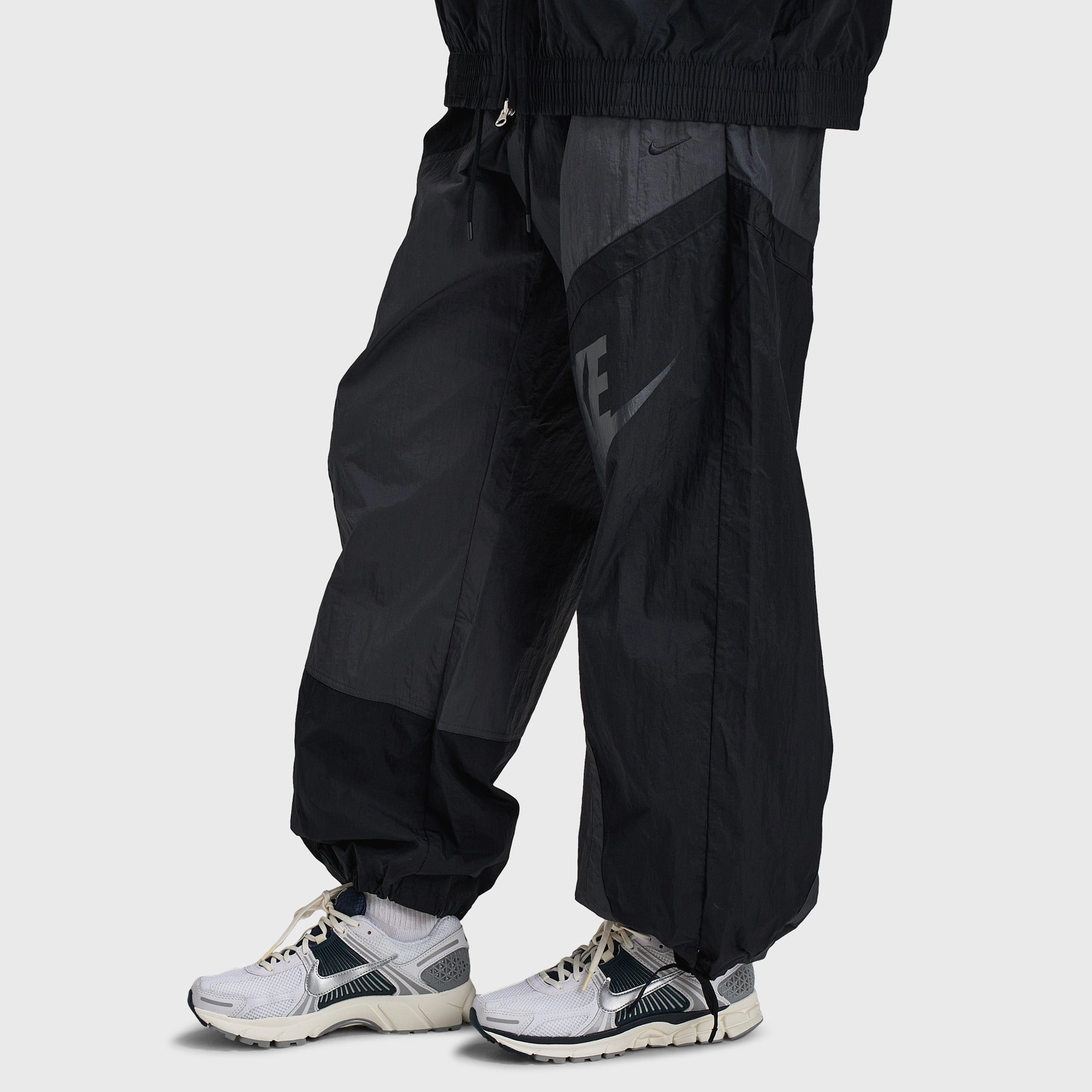 Nike Sportswear Women's Mid-Rise Loose Woven Open-Hem Pants Anthracite / Black - Black
