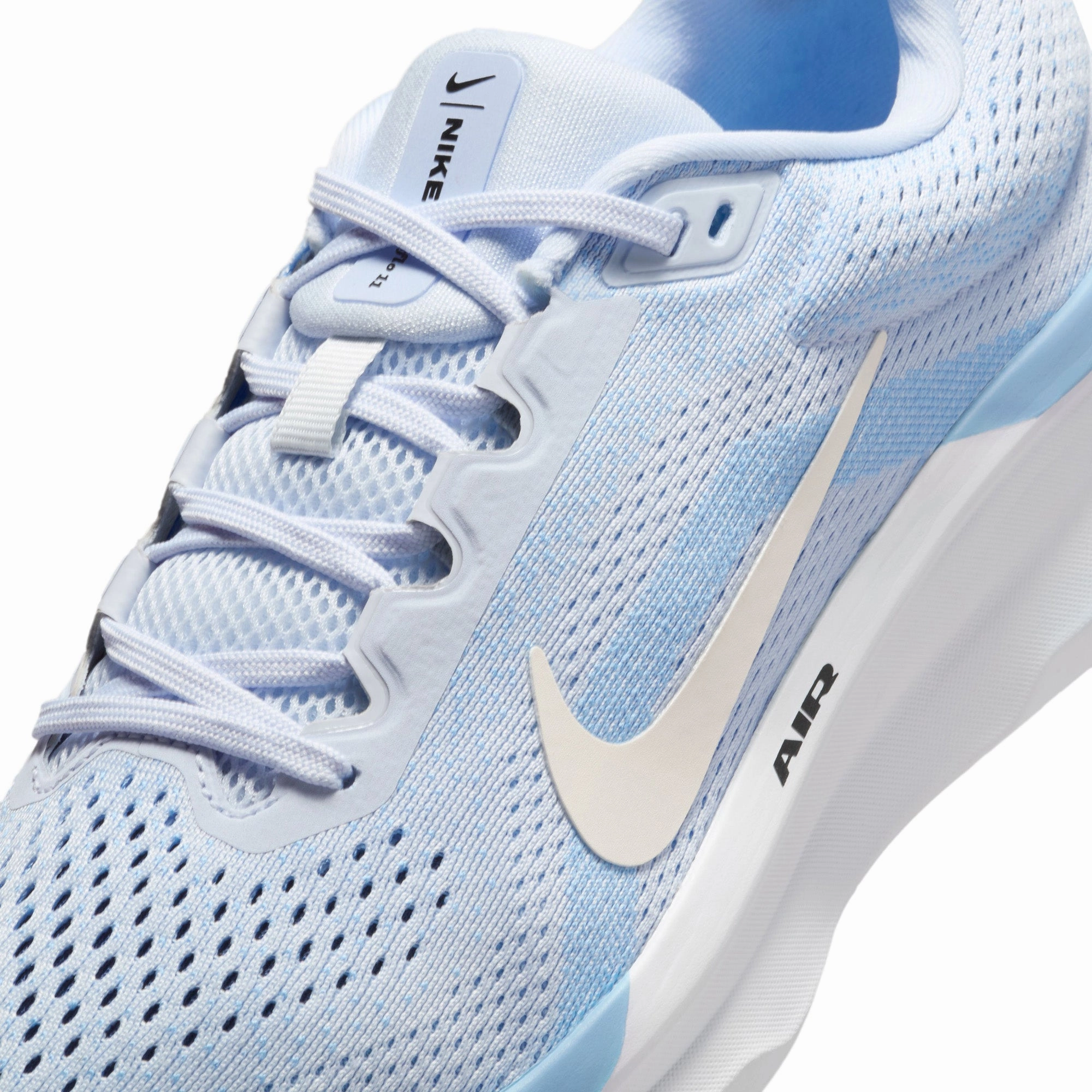 Nike Winflo 11 Womens Road Running Shoes