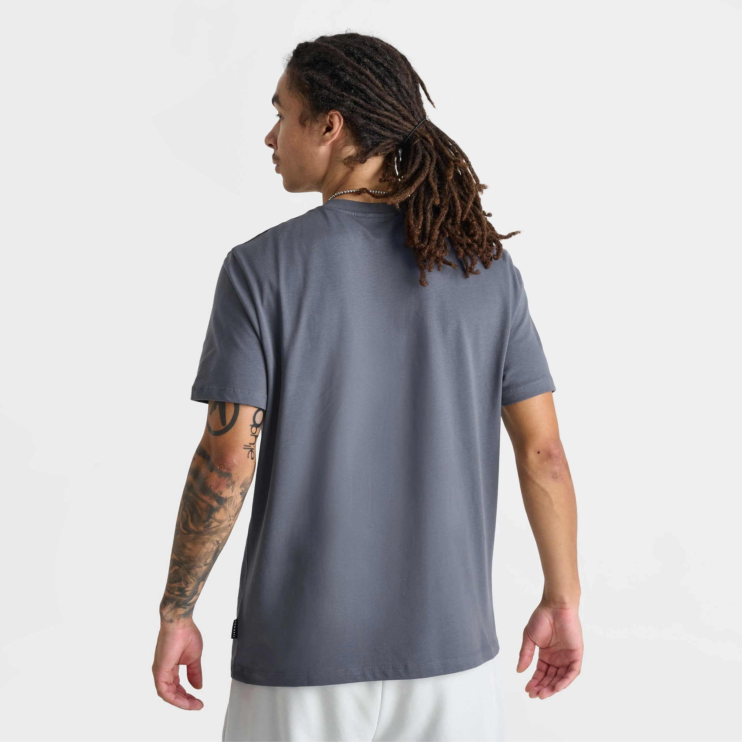 Sonneti Diamond T-Shirt / Turbulence