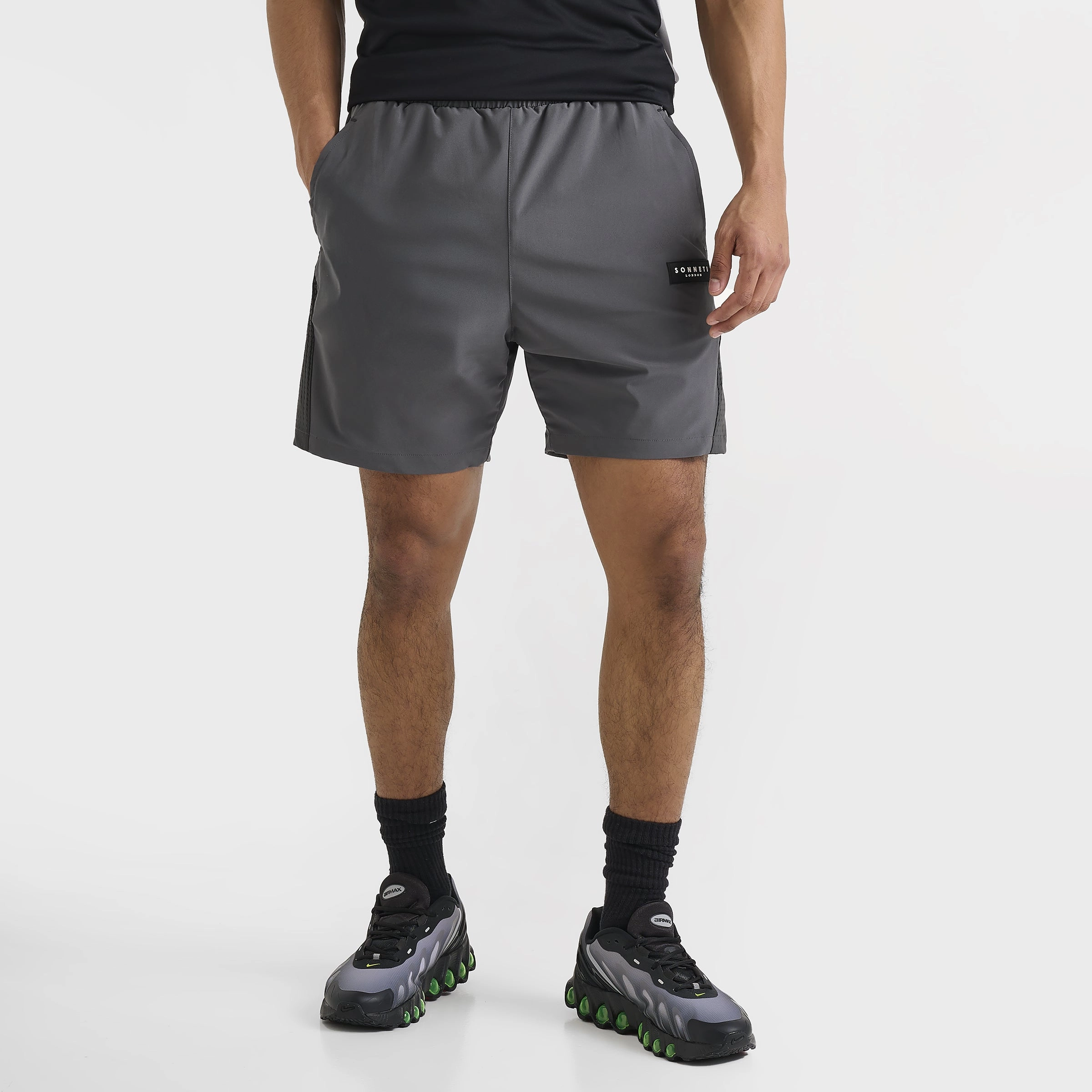 Sonneti Elbrus Shorts / Turbulence