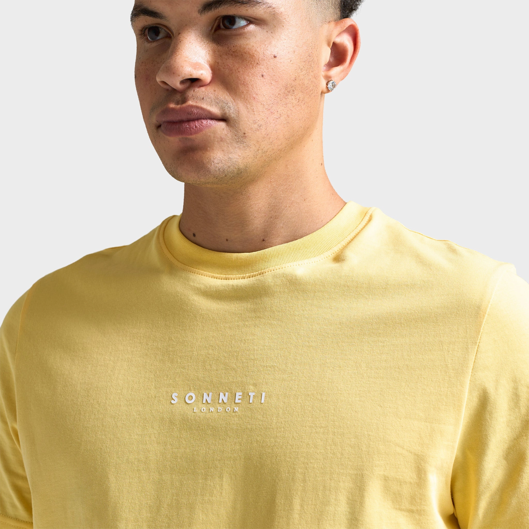 Sonneti London T-Shirt / Snapdragon