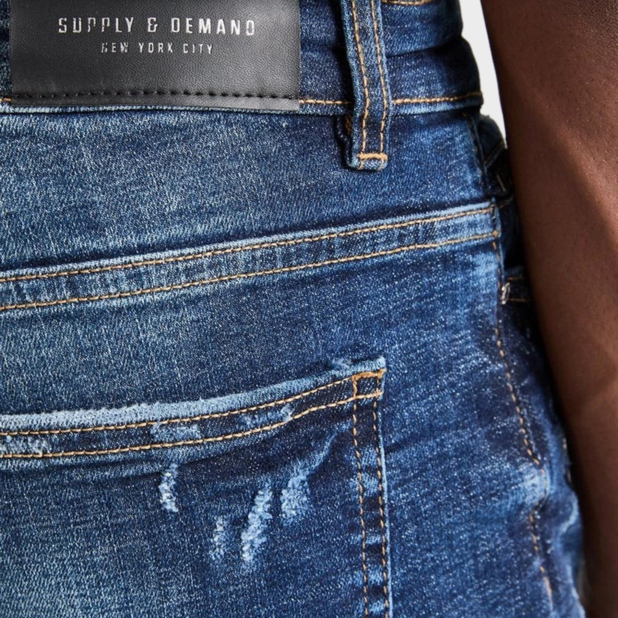 Supply & Demand Junior Boys' Denver Jeans / Light Wash