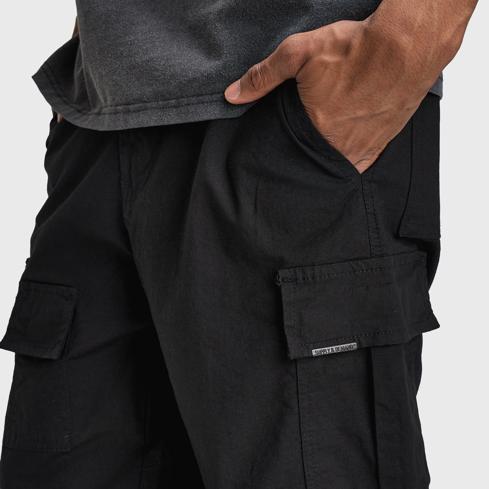 Supply & Demand Strap Cargo Pants / Black