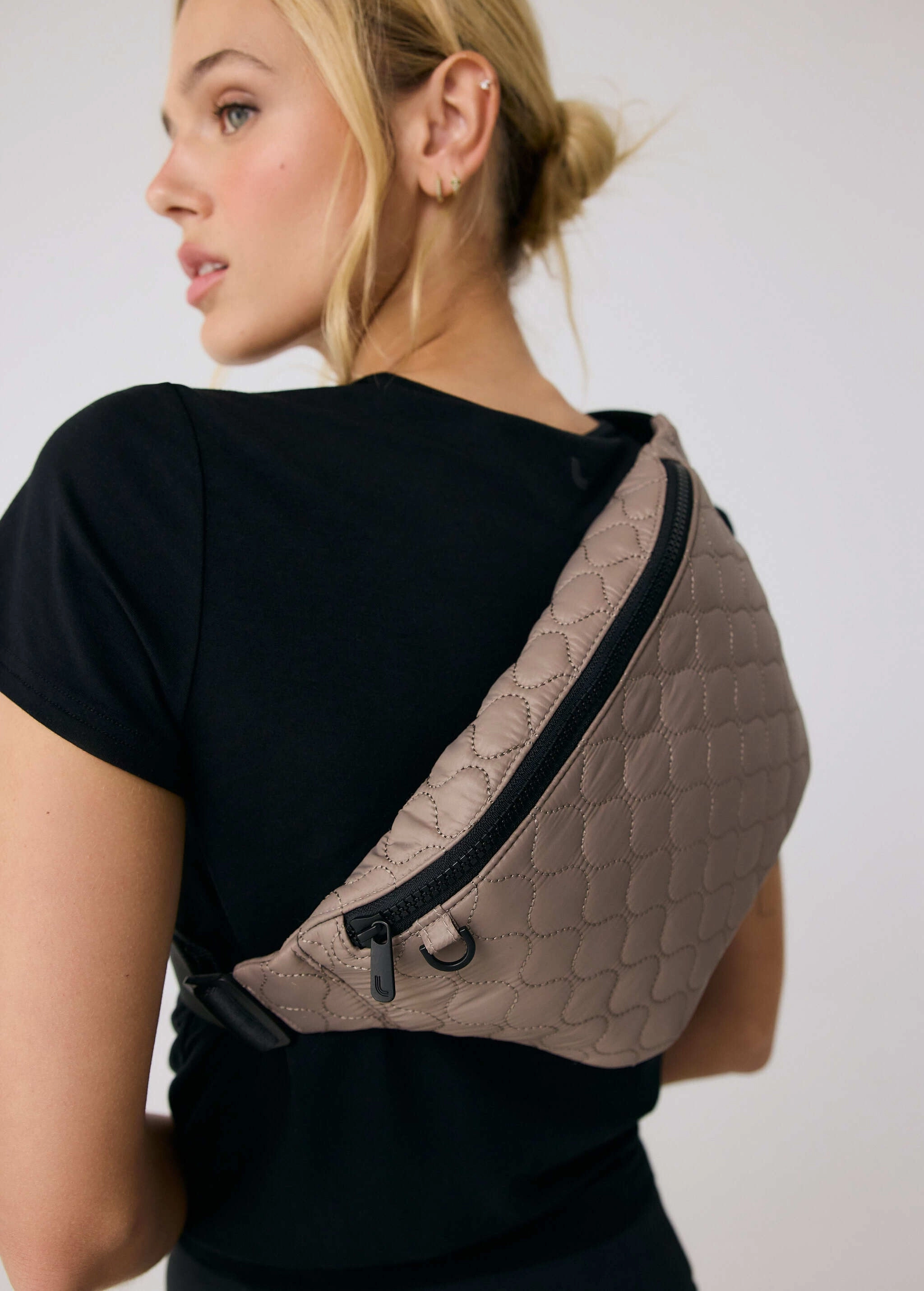 Taylor 3l Quilted Belt Bag