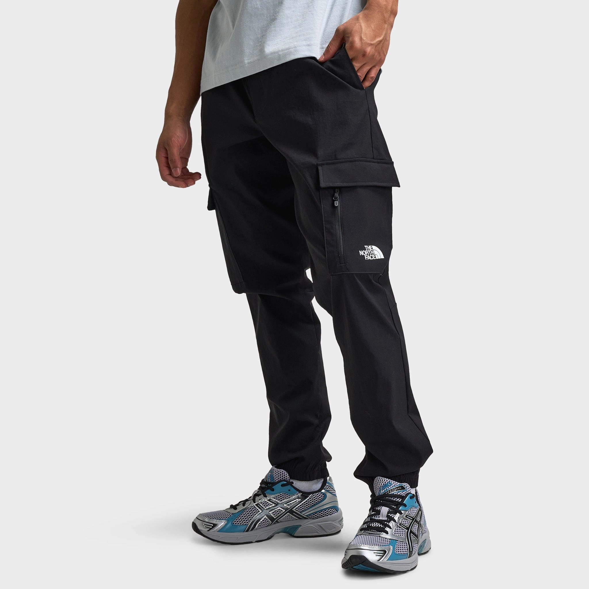 The North Face Trishul Cargo Pants / TNF Black