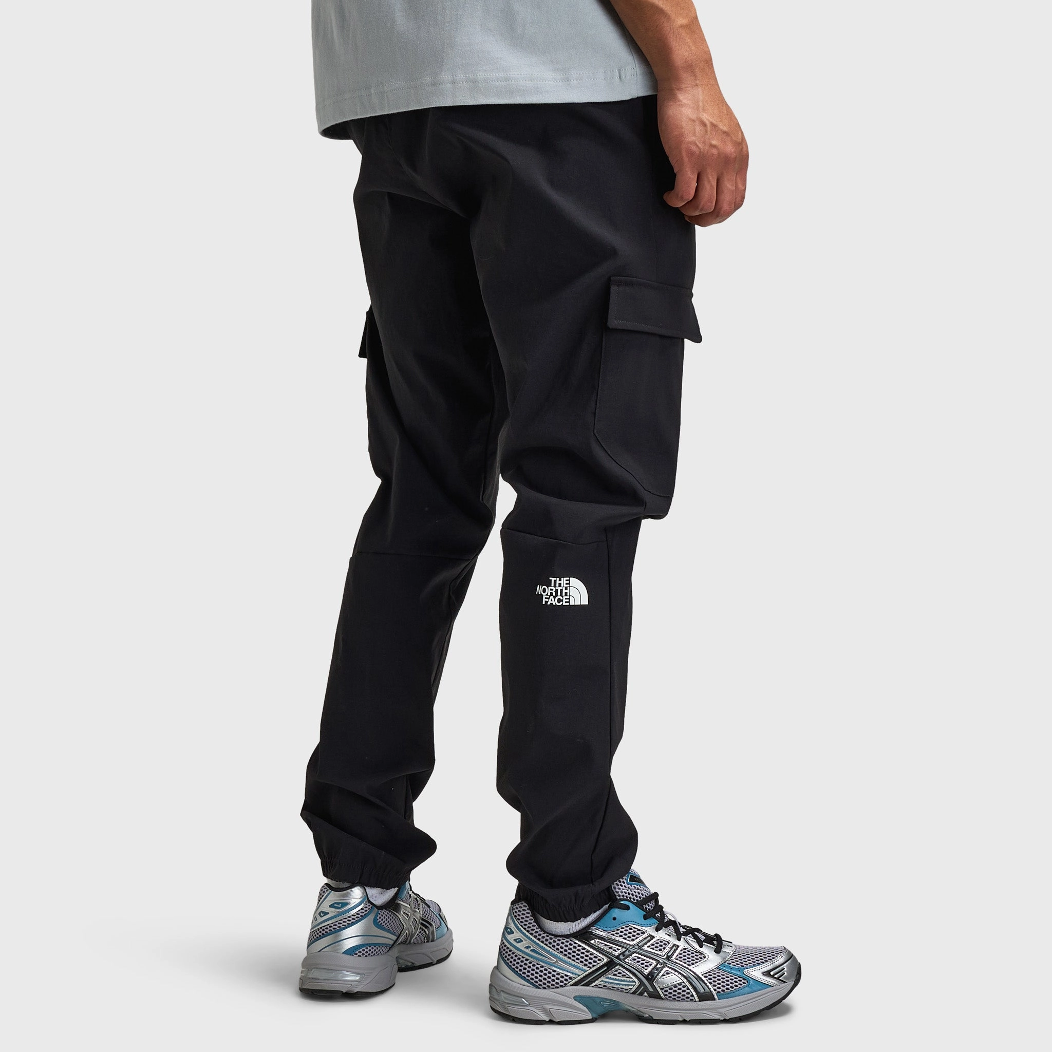 The North Face Trishul Cargo Pants / TNF Black