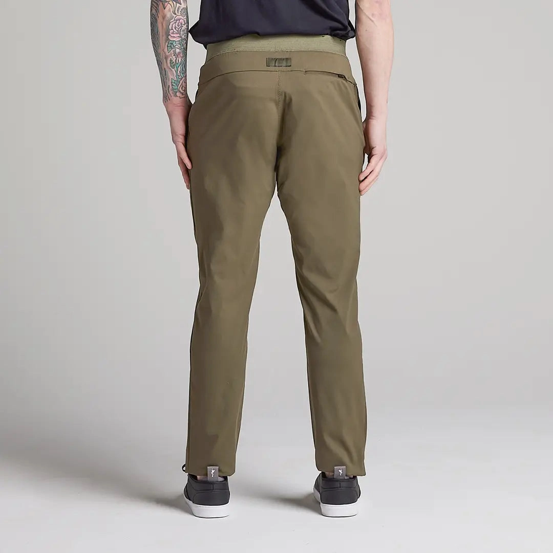 TRUE All Day Hybrid Jogger