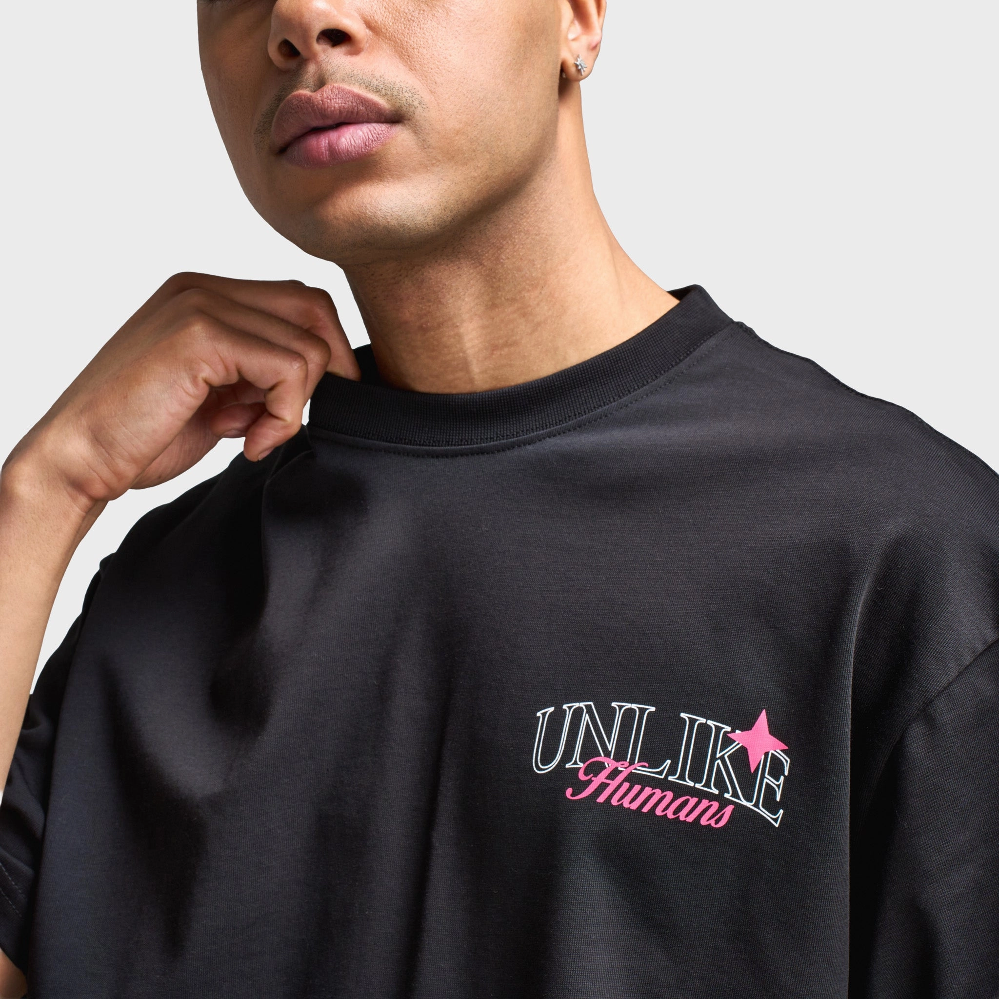Unlike Humans Encore Graphic T-shirt  / Black