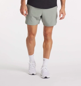 UNRL Stride Short [5.5]